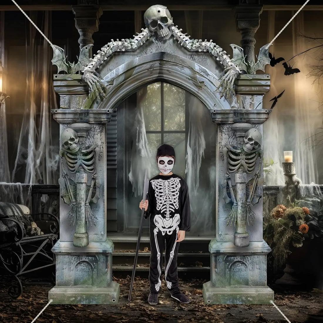 Grande toile de fond Halloween cimetière avec squelettes, tombes et chauves-souris, pour porte ou photobooth